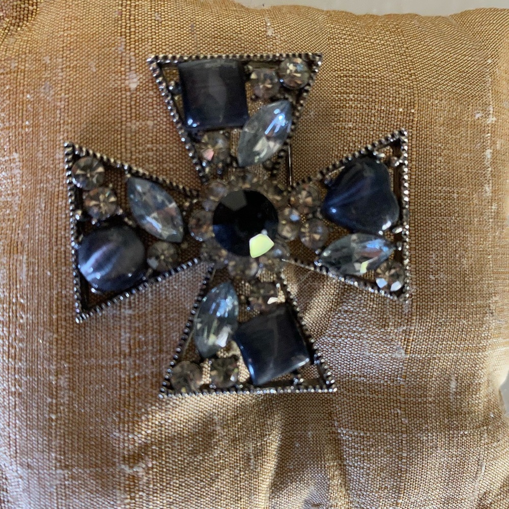 Gem cross brooch